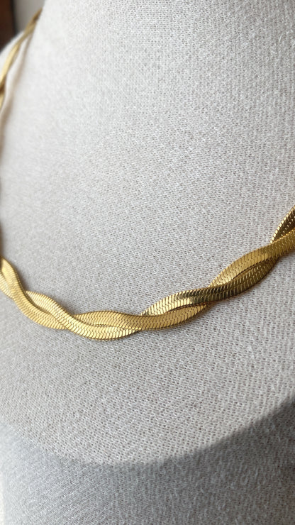 Twisted Herringbone Necklace