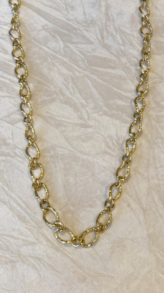 Hammered Oval Necklace